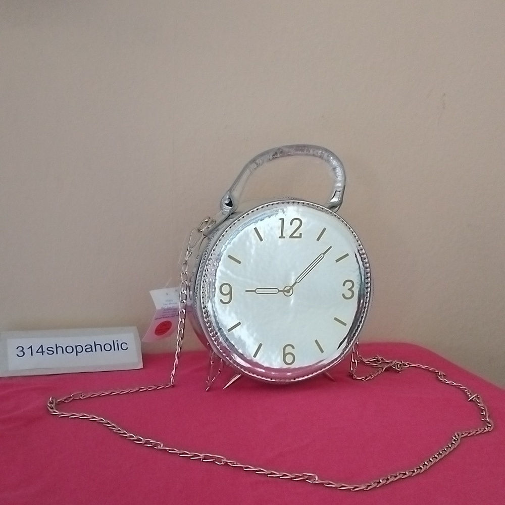 Silver Metallic Clock-Shaped Handbag With Removable Chain Strap